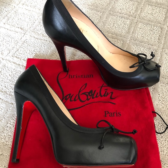 Christian Louboutin Shoes - Christian Louboutin Lolo Ballerina Pumps